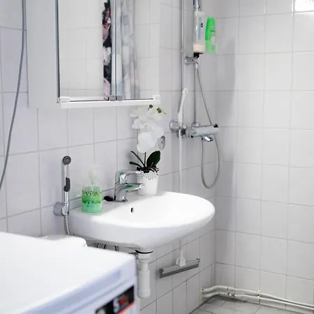 Railway&bus Station Studio, Free Parking דירה אולו