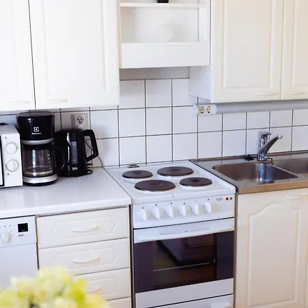 Railway&bus Station Studio, Free Parking Oulu